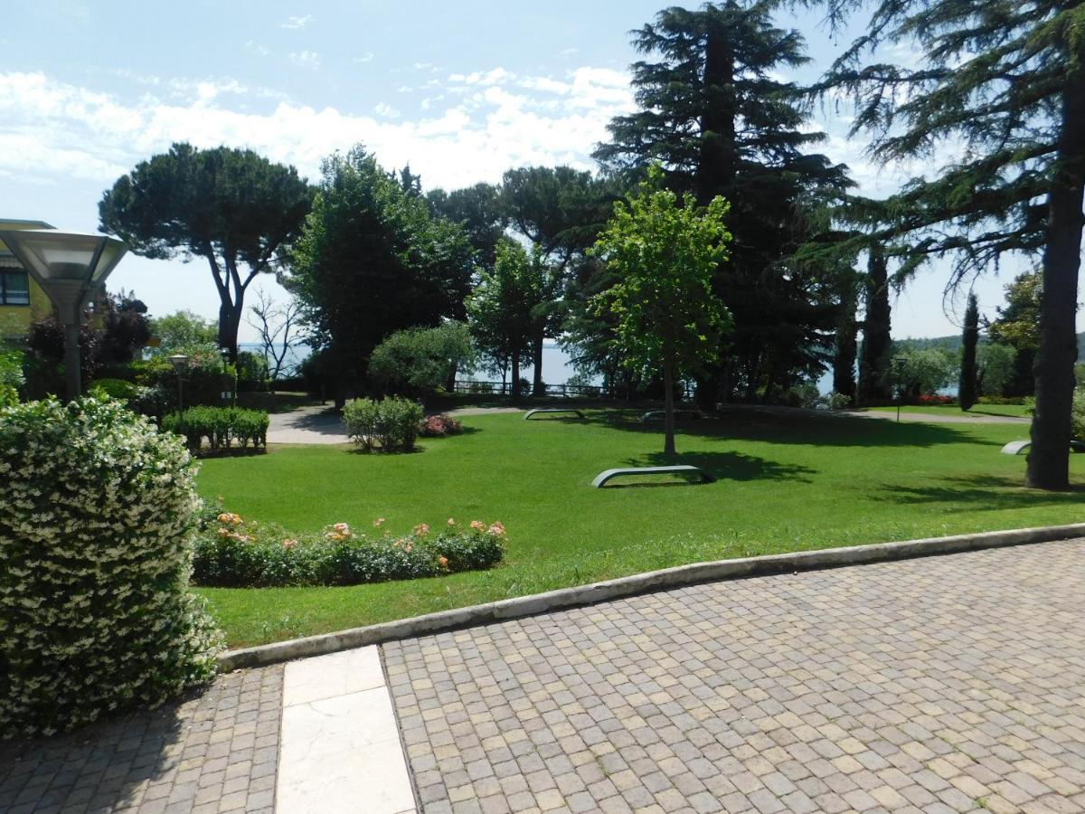 Lato Soleggiato @Gardazzurro Apartment Padenghe sul Garda Exterior photo