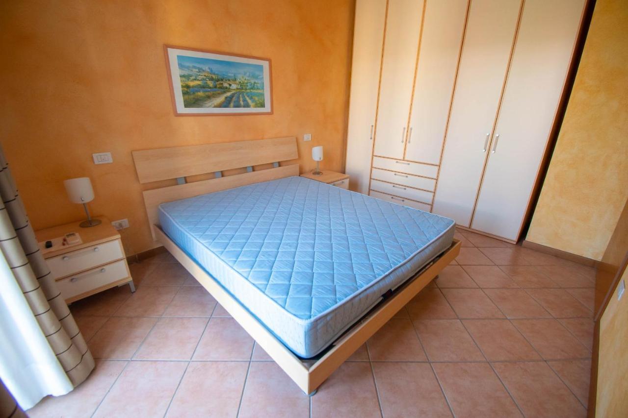 Lato Soleggiato @Gardazzurro Apartment Padenghe sul Garda Exterior photo