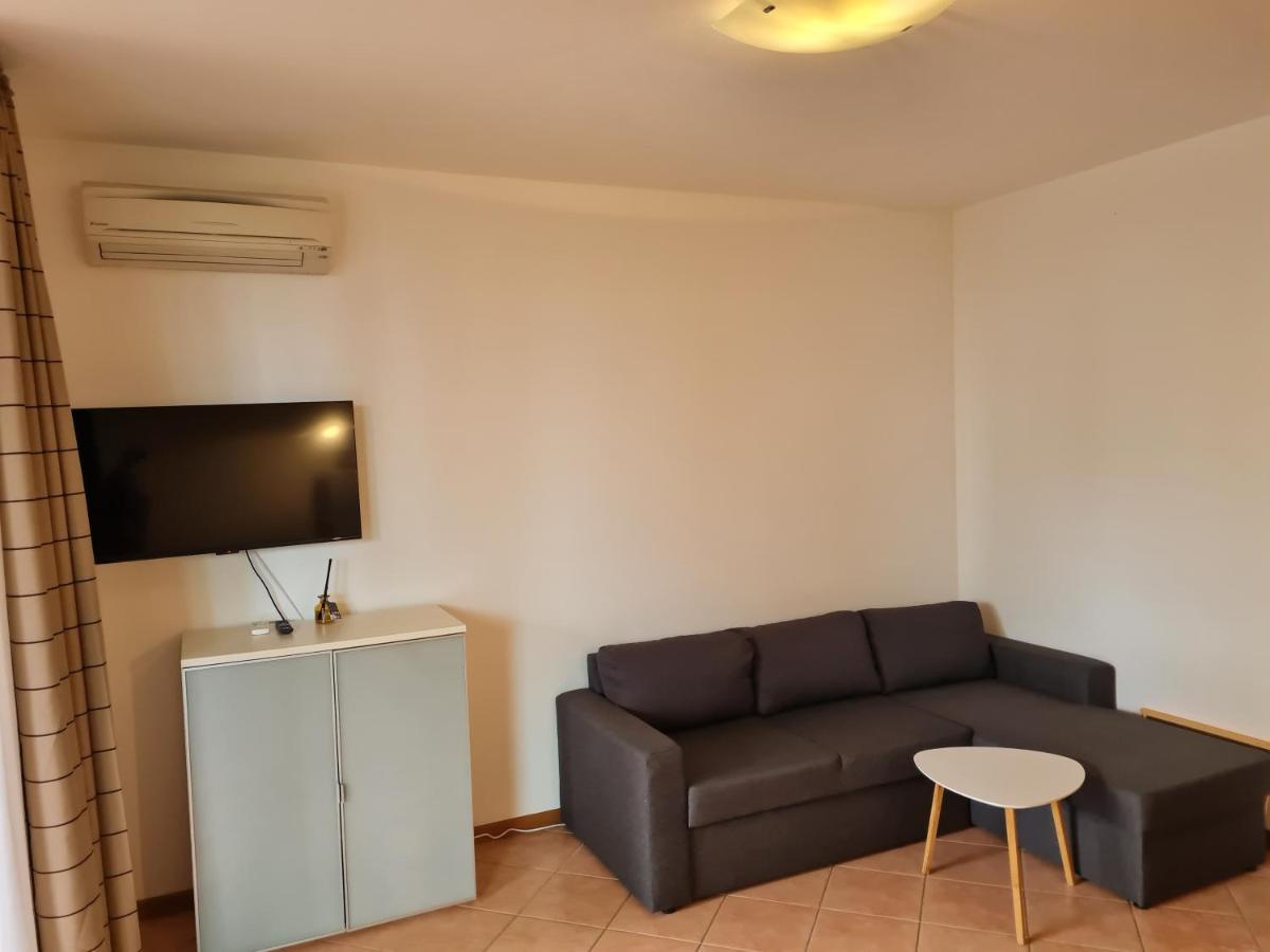 Lato Soleggiato @Gardazzurro Apartment Padenghe sul Garda Exterior photo