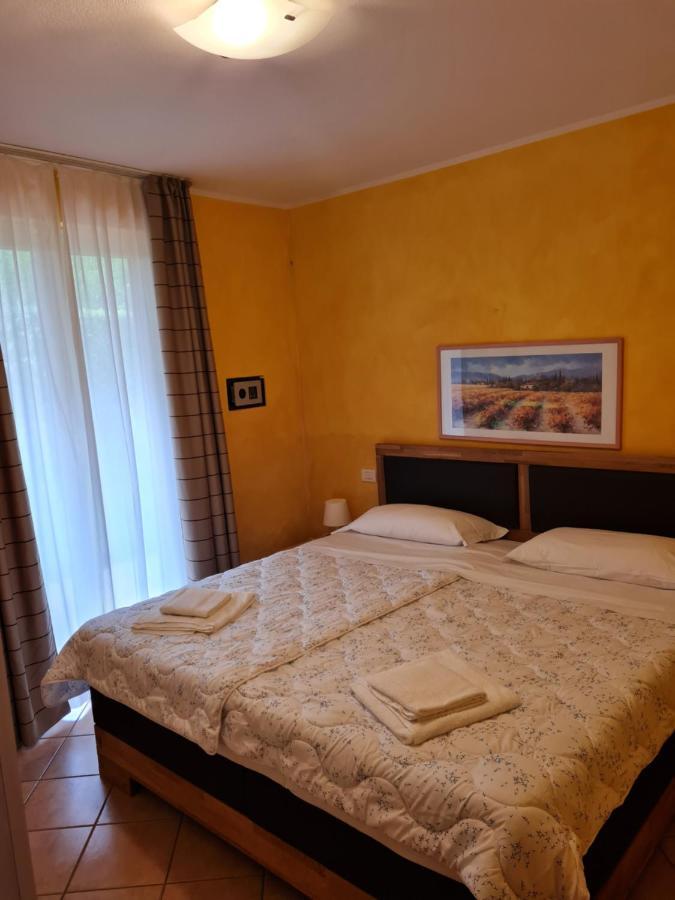 Lato Soleggiato @Gardazzurro Apartment Padenghe sul Garda Exterior photo