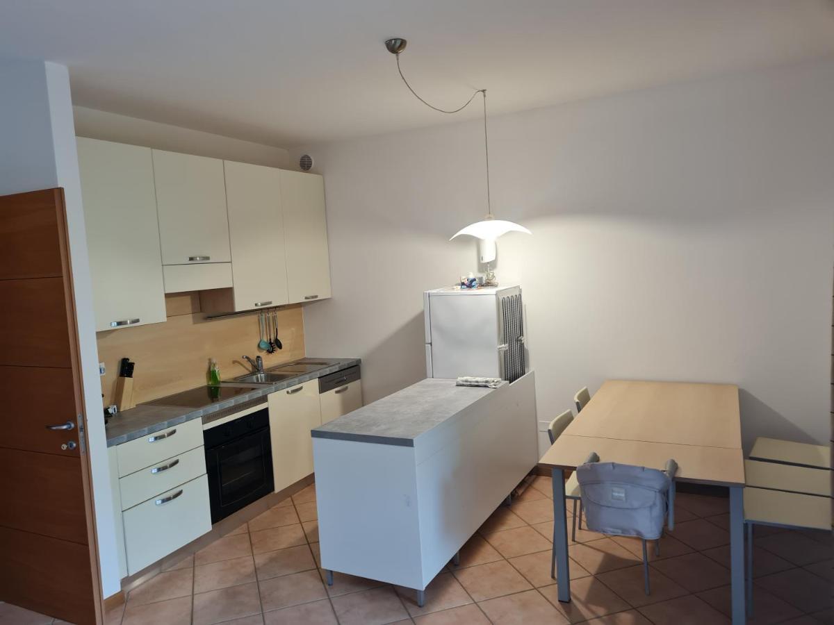 Lato Soleggiato @Gardazzurro Apartment Padenghe sul Garda Exterior photo